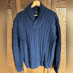GAP Men's Dark Blue Sweater